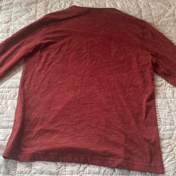 Banana Republic Shirt Mens Medium Red Long Sleeve Moisture Wicking Adult - Picture 3 of 5